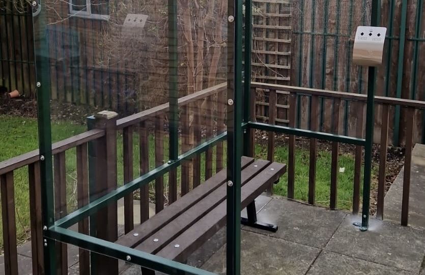 Poalris Smoking Shelter Green