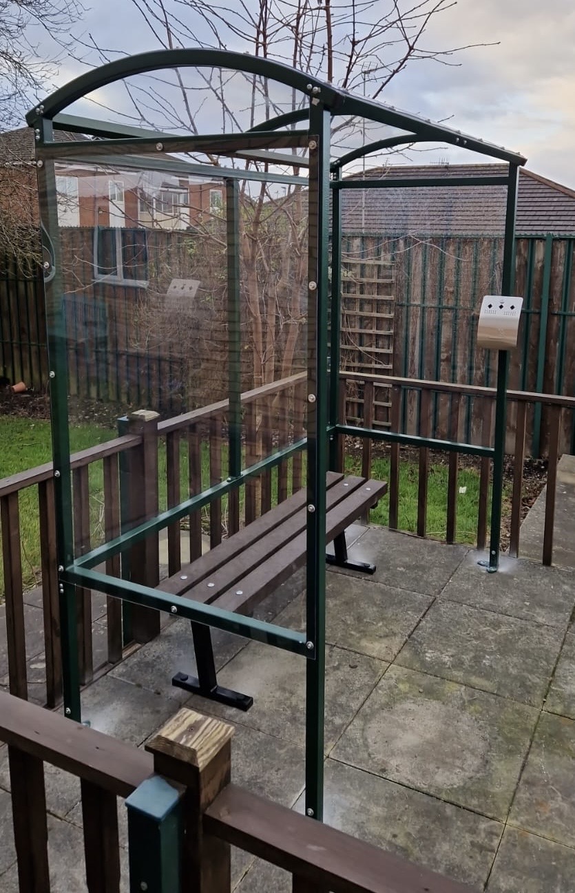 Poalris Smoking Shelter Green