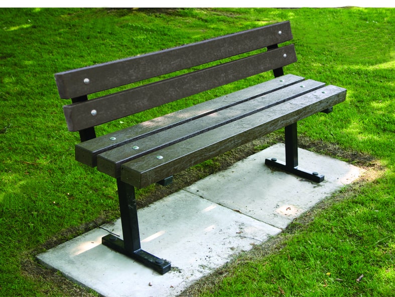 12 Benefits of Investing in Recycled Plastic Furniture in the UK