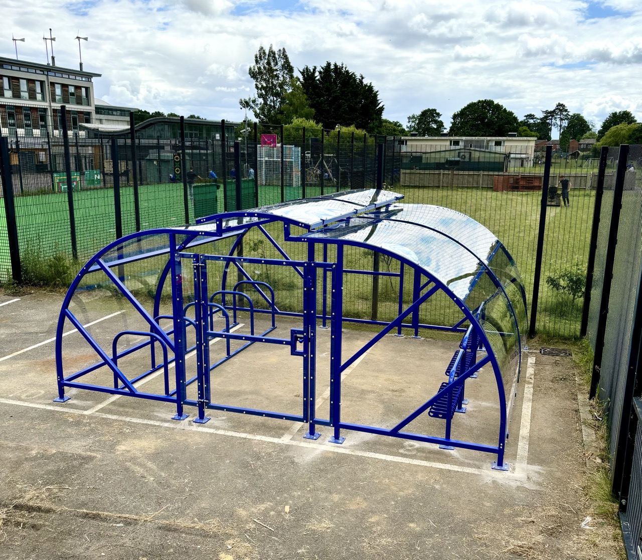 Lockable bike security shelter 20-100 cycles omega